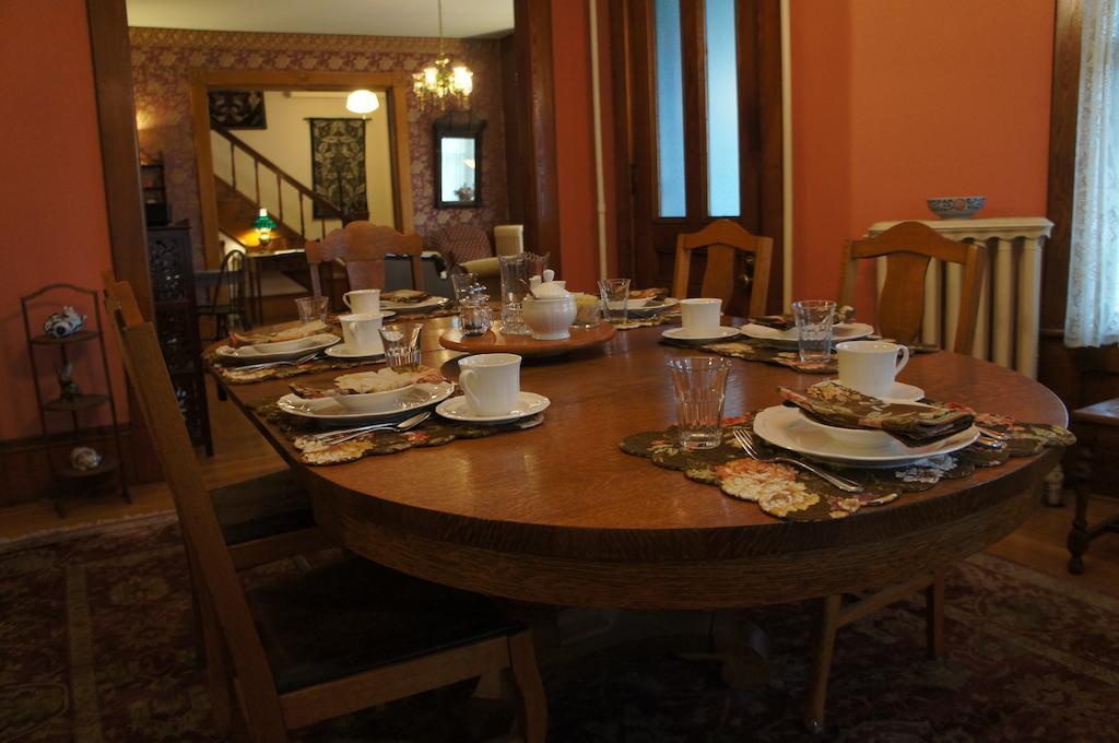 Maplecroft Bed & Breakfast 바레 외부 사진
